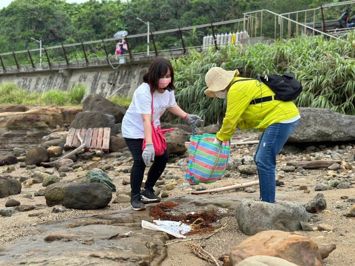 Beach cleanup activity